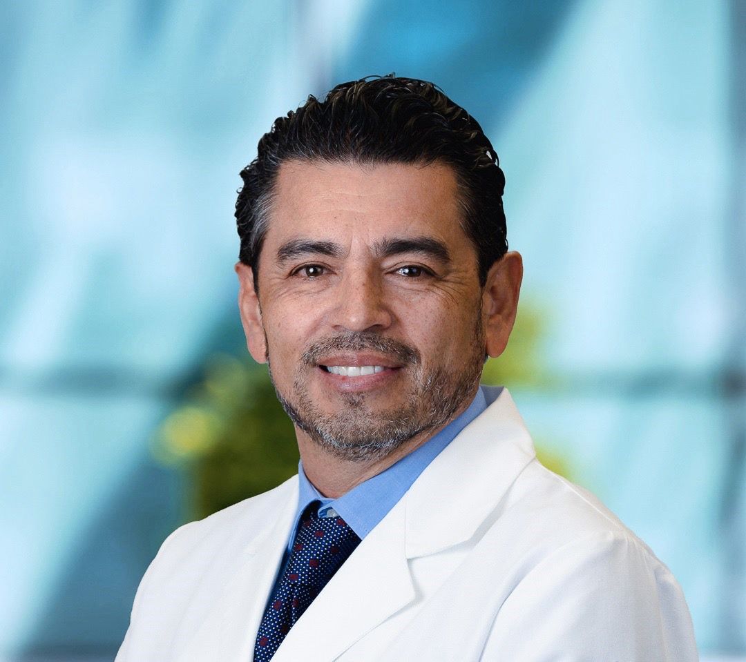 Dr. Luis Carlos Chan Núñez